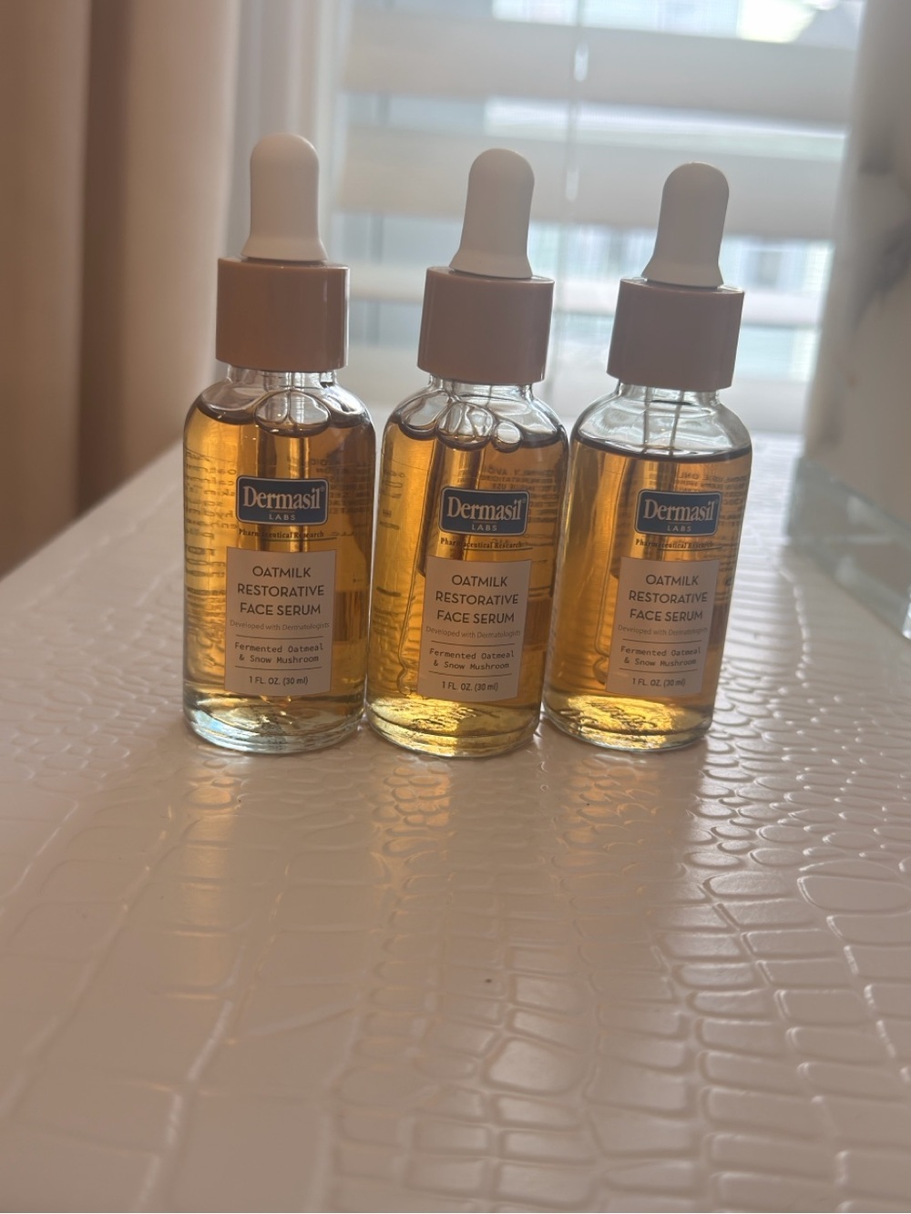 Oatmilk Restorative Face Serum - Amber